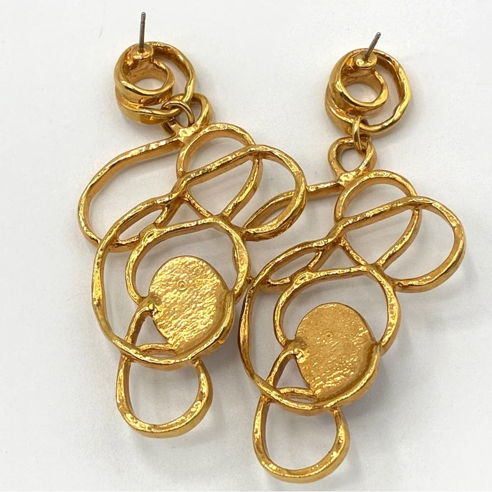 Vintage Avon Golden Web Purple Lucite Cabochon Dangle Modernist Style Earrings
